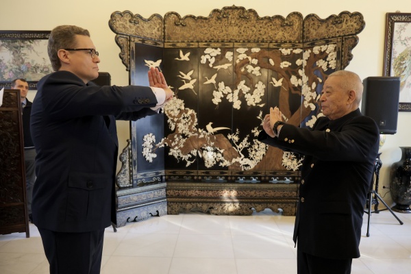 吴彬授予“友谊勋章”仪式在俄罗斯联邦驻华大使馆举办   一带一路  丝路文化 吴彬  中国武术  友谊勋章